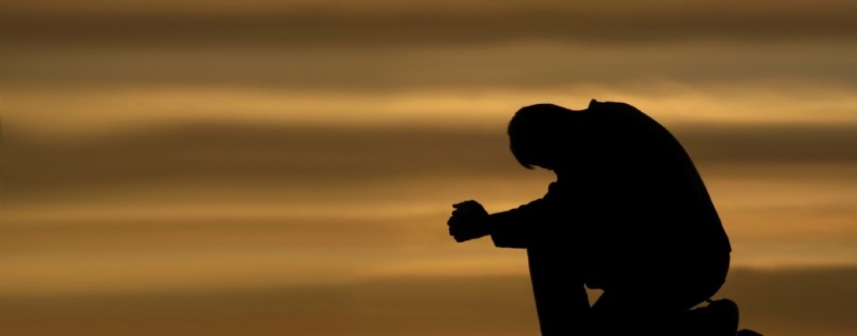Praying-Man-Silhouette 954x375