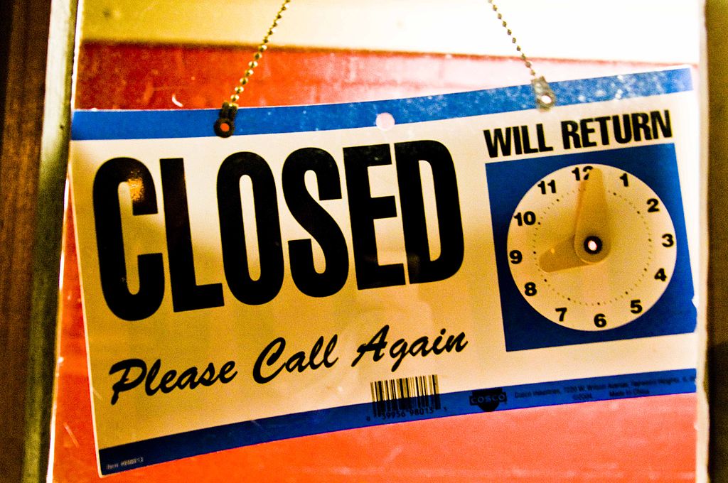 Closed, Will Return Sign